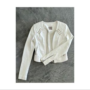 Faux leather jacket from Guess in color white.